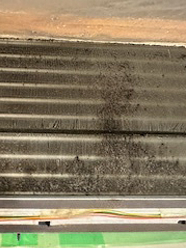 家庭用エアコン分解洗浄のbefore